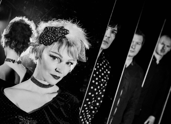 Boka The Primitives – Kulturaktiebolaget